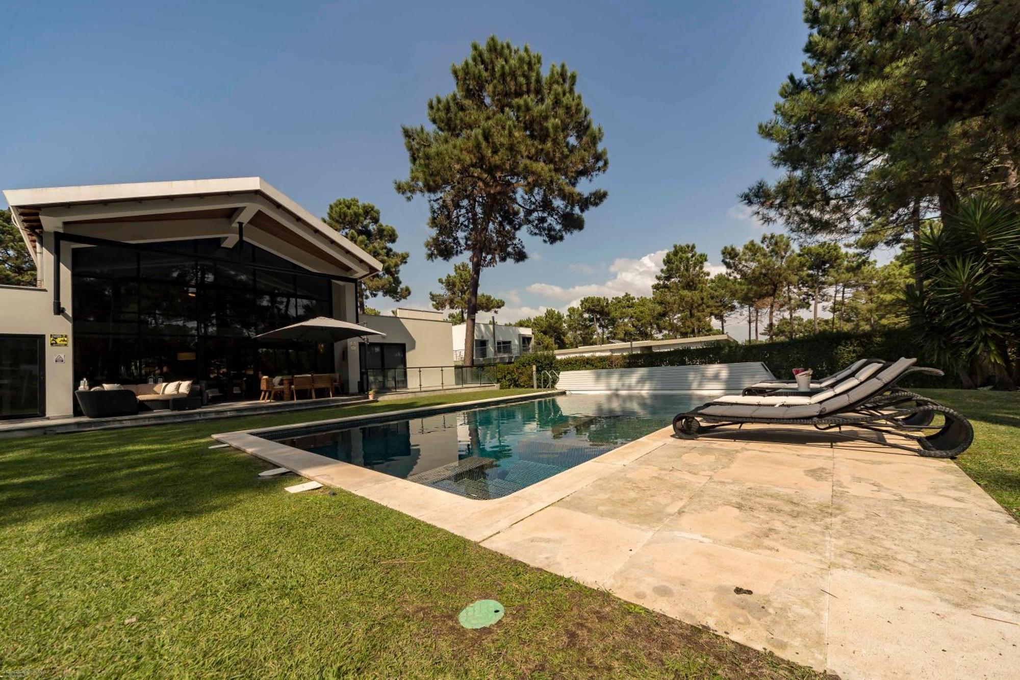 Belart Luxury Golf Villa Aroeira (Setubal)